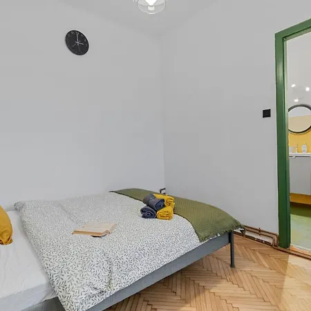 Apartment 11 Bucharest