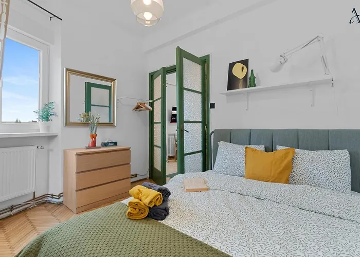 11 Apartment