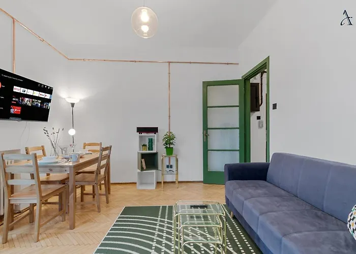 11 Apartment *