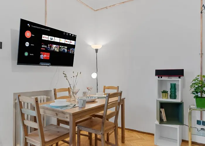 11 Apartment