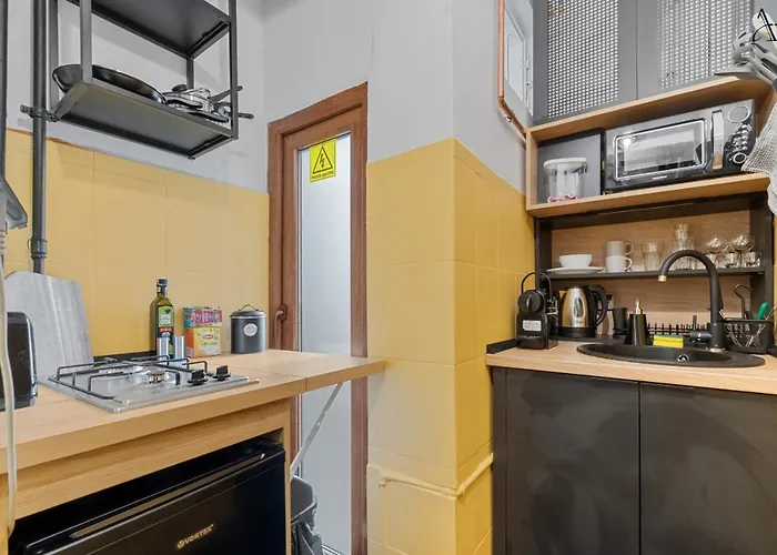 11 Apartment